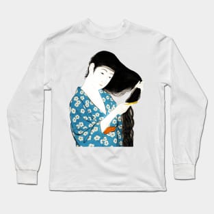 Japanese beauty Geisha in Kimono styling her hair - Japanese art Long Sleeve T-Shirt